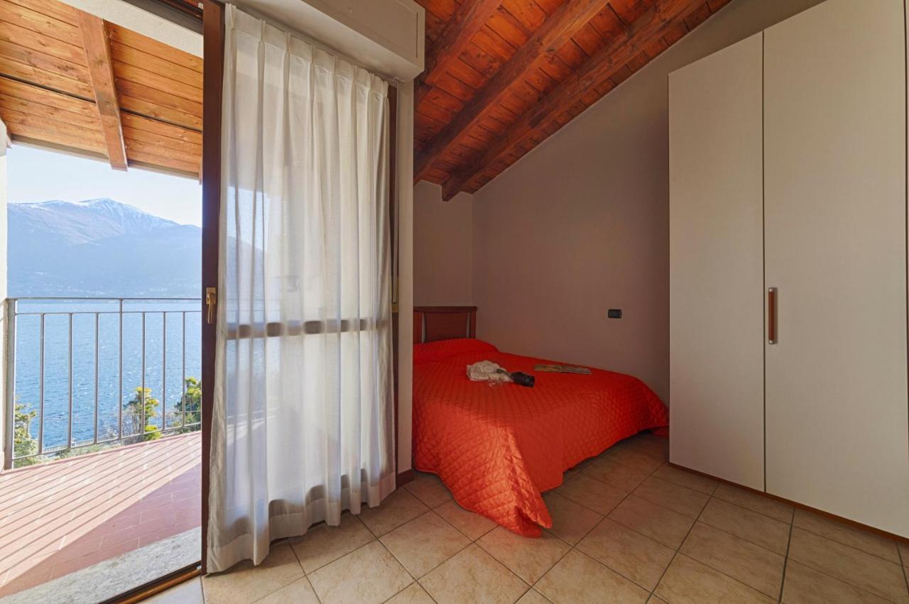 At The Lake Apartment Acquaseria Exterior photo